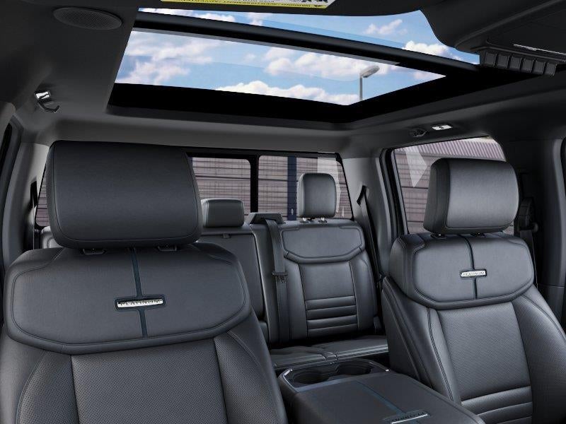 2027 Ford Super Duty F-350 DRW Platinum
