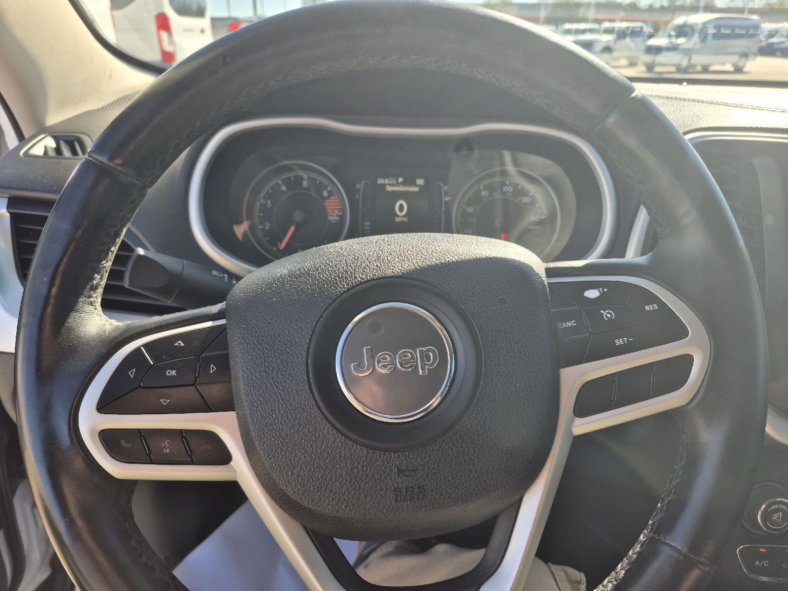 2018 Jeep Cherokee Latitude Plus