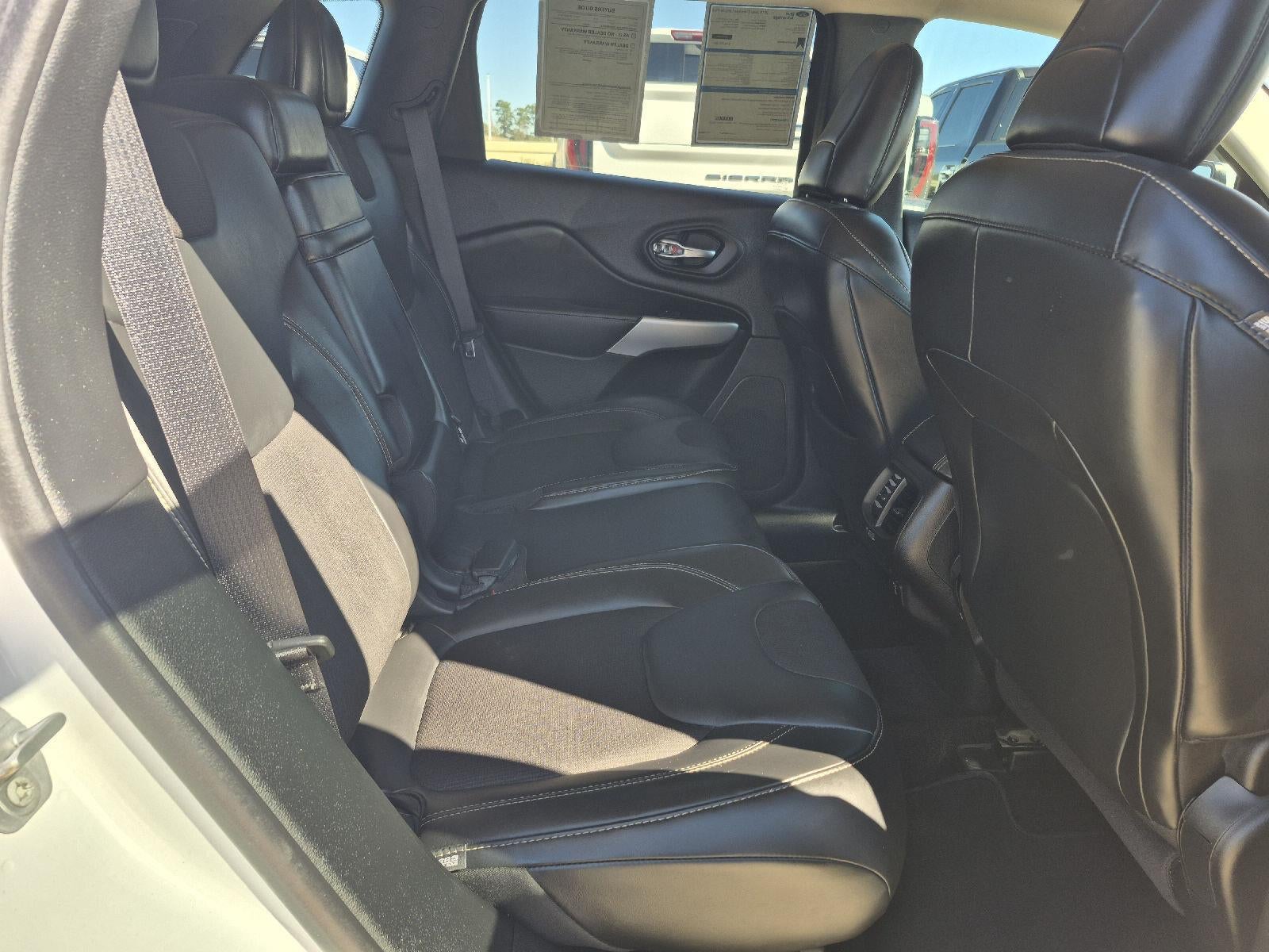 2018 Jeep Cherokee Latitude Plus