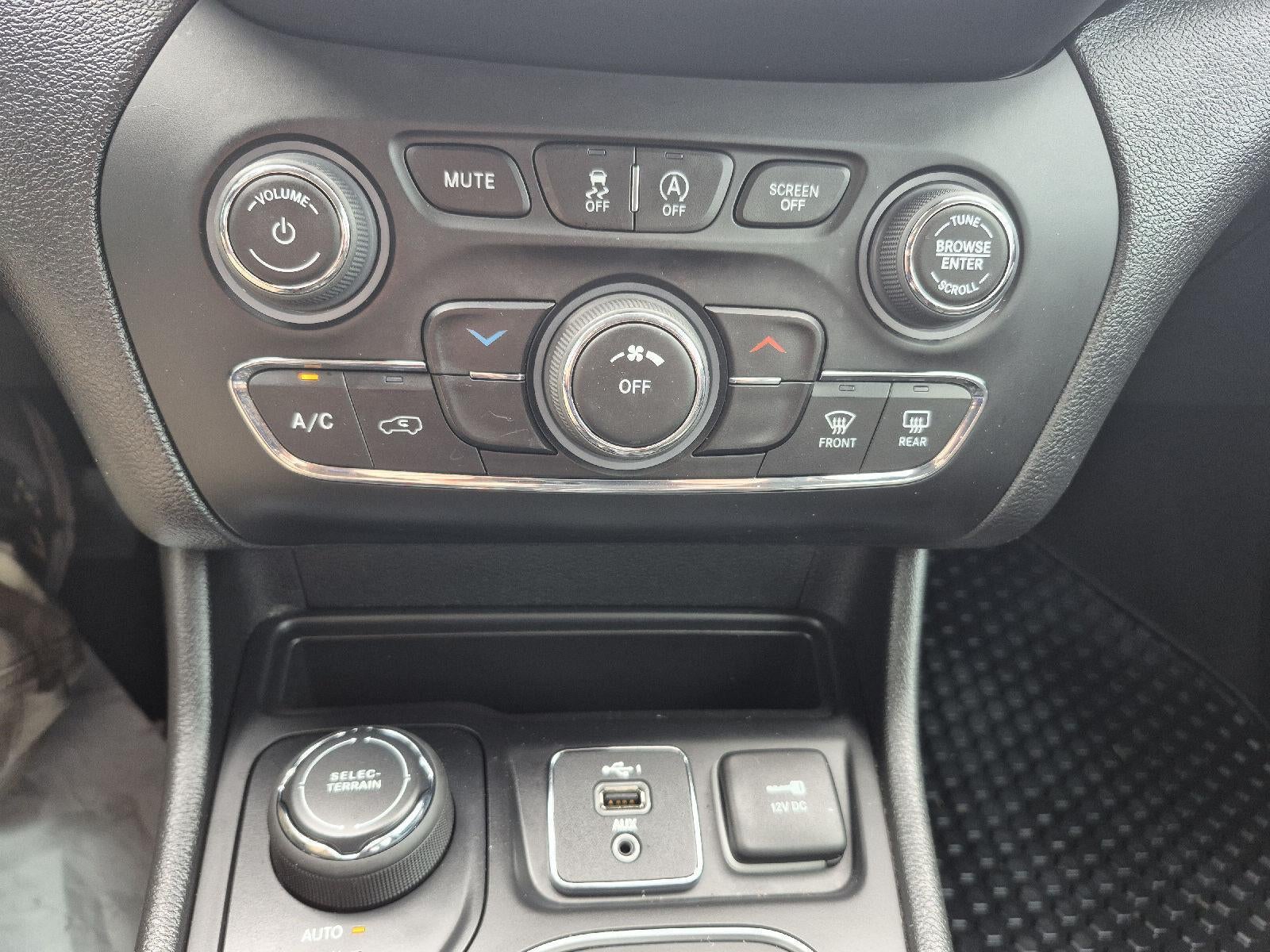 2022 Jeep Cherokee X