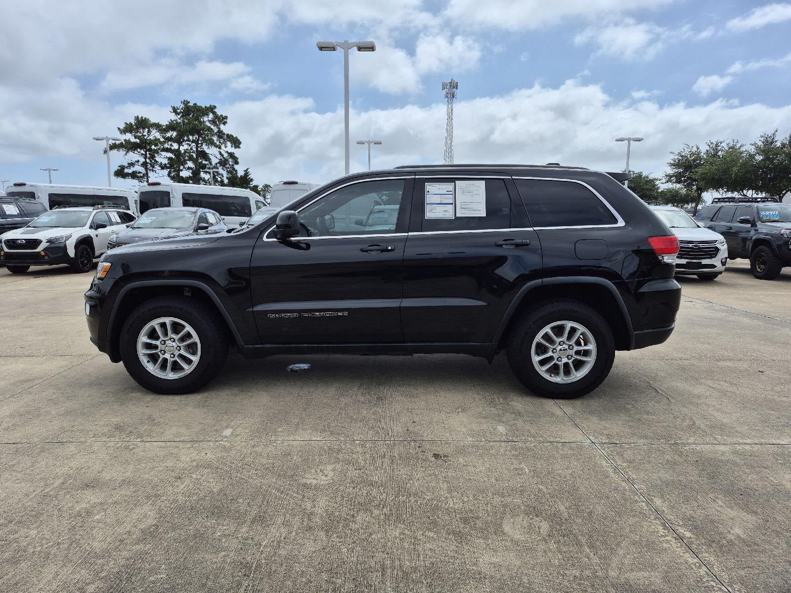 2019 Jeep Grand Cherokee Laredo