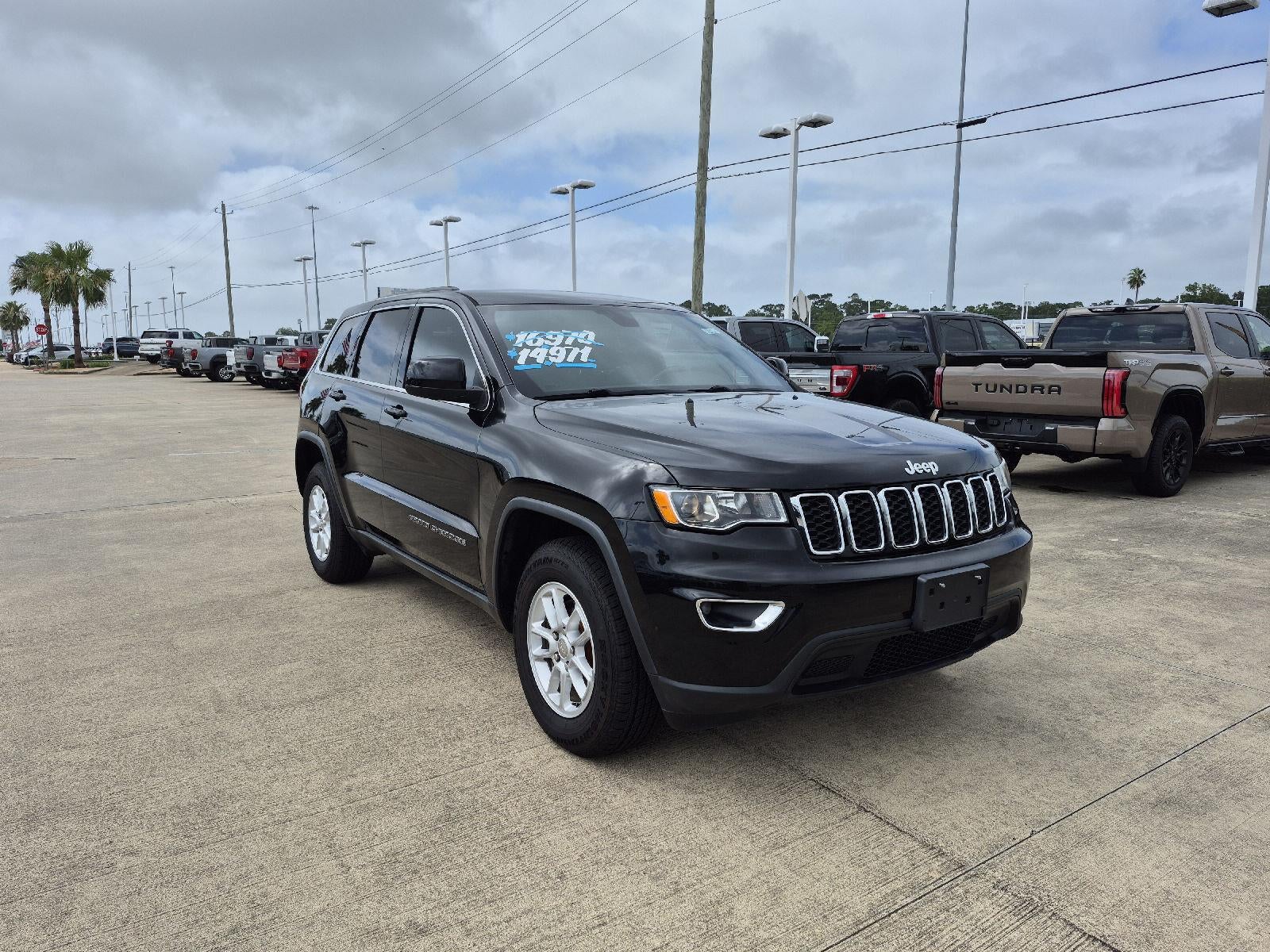 2019 Jeep Grand Cherokee Laredo