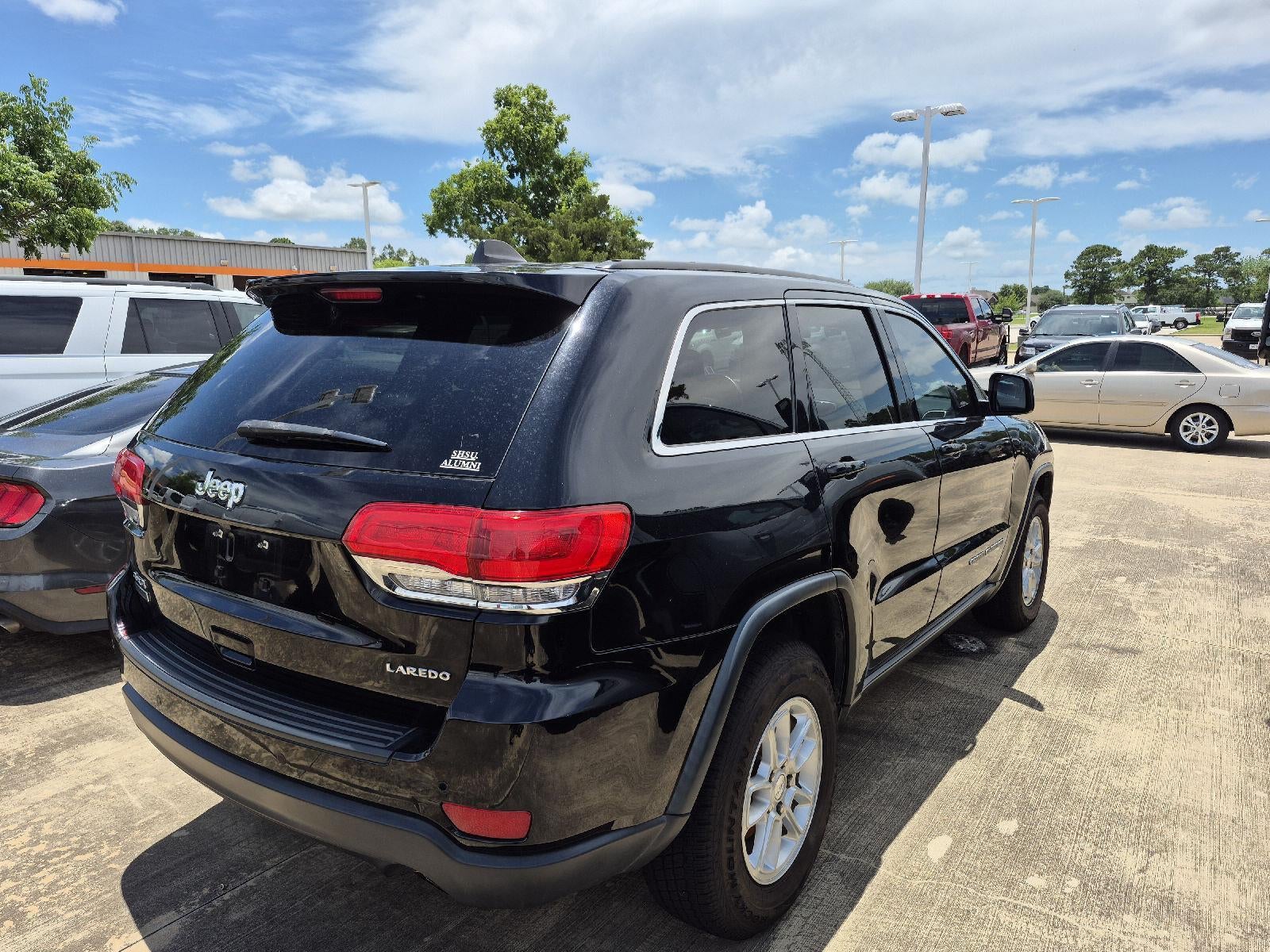 2019 Jeep Grand Cherokee Laredo