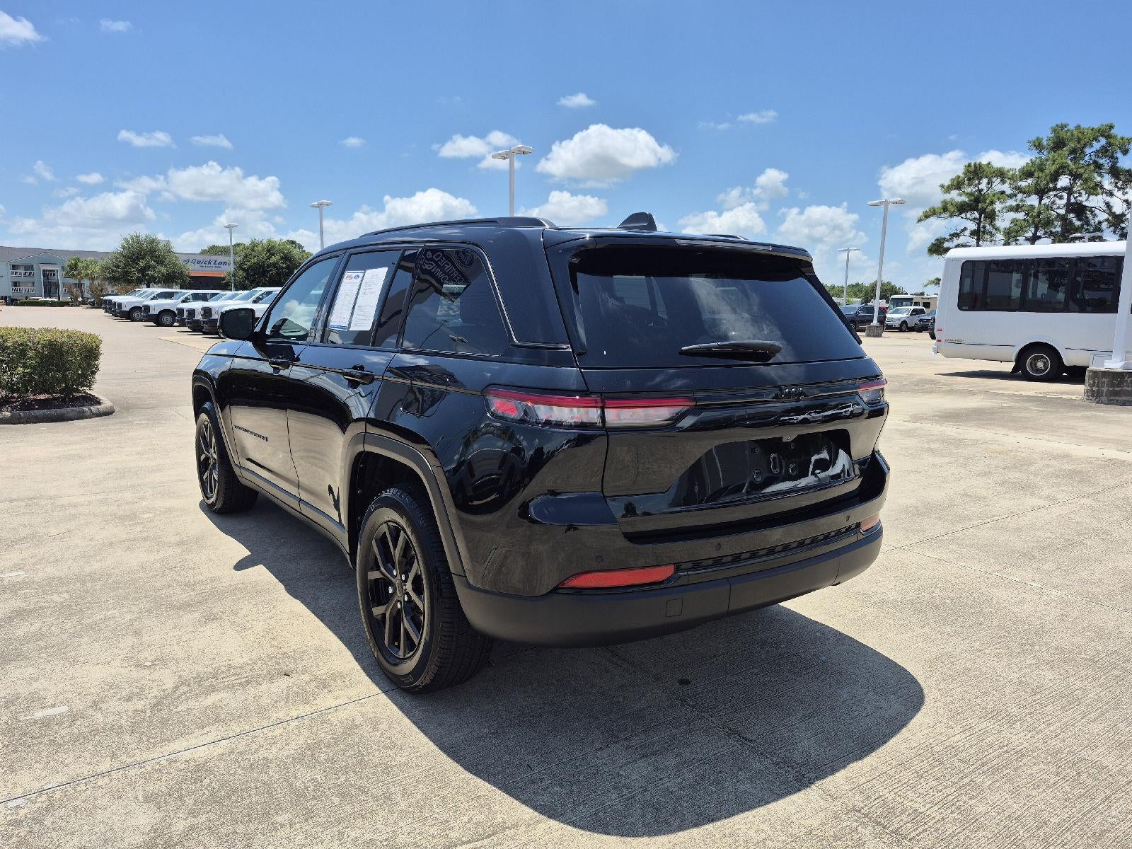 2025 Jeep Grand Cherokee Altitude X