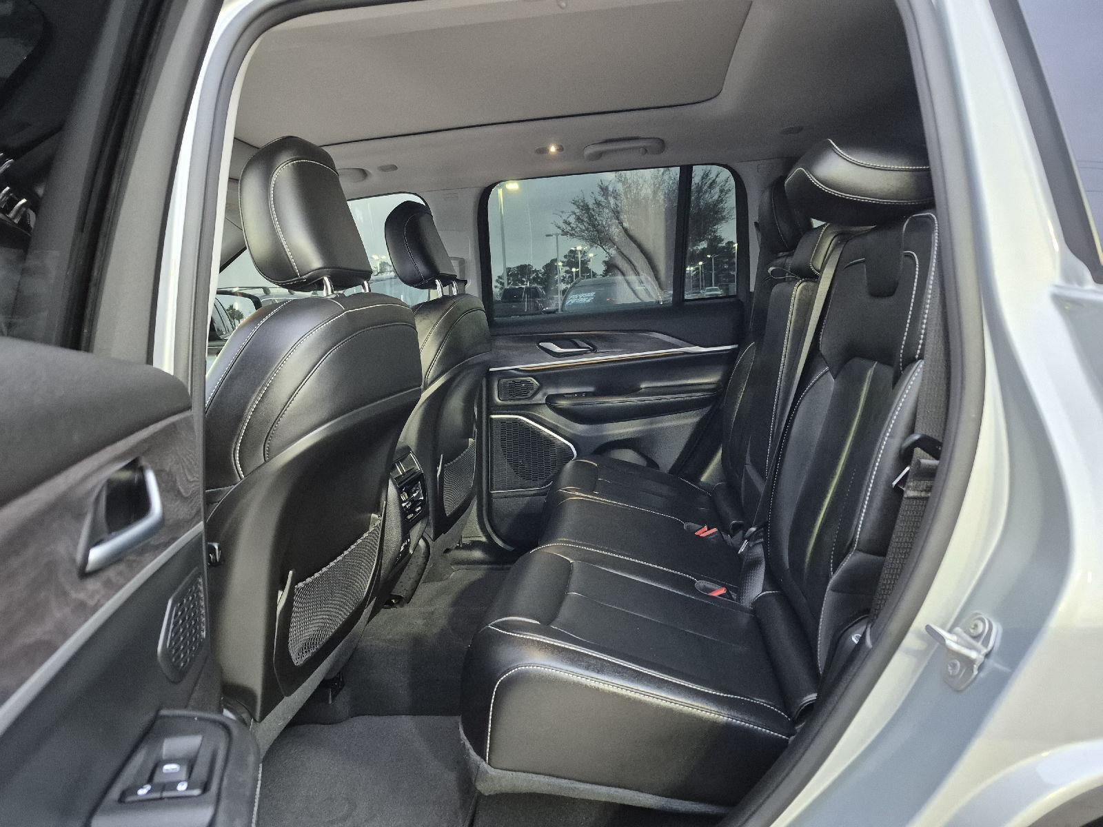 2022 Jeep Grand Cherokee 4xe BASE