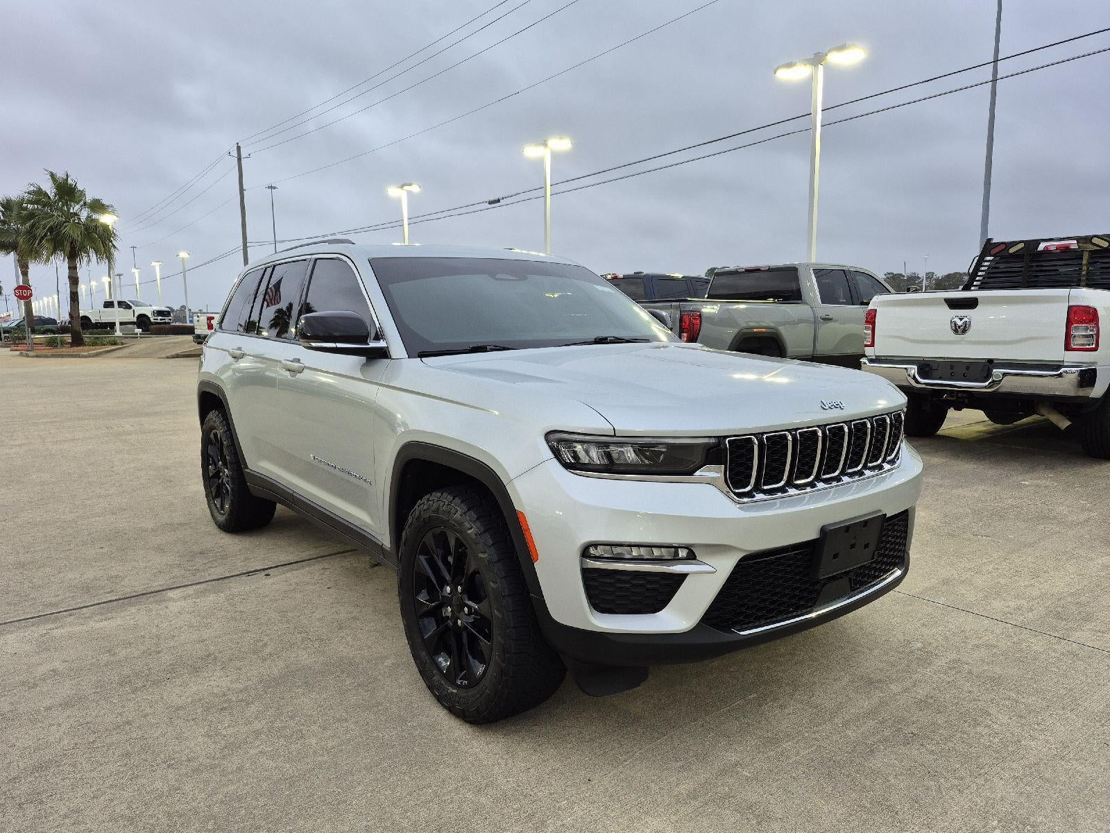2022 Jeep Grand Cherokee 4xe BASE