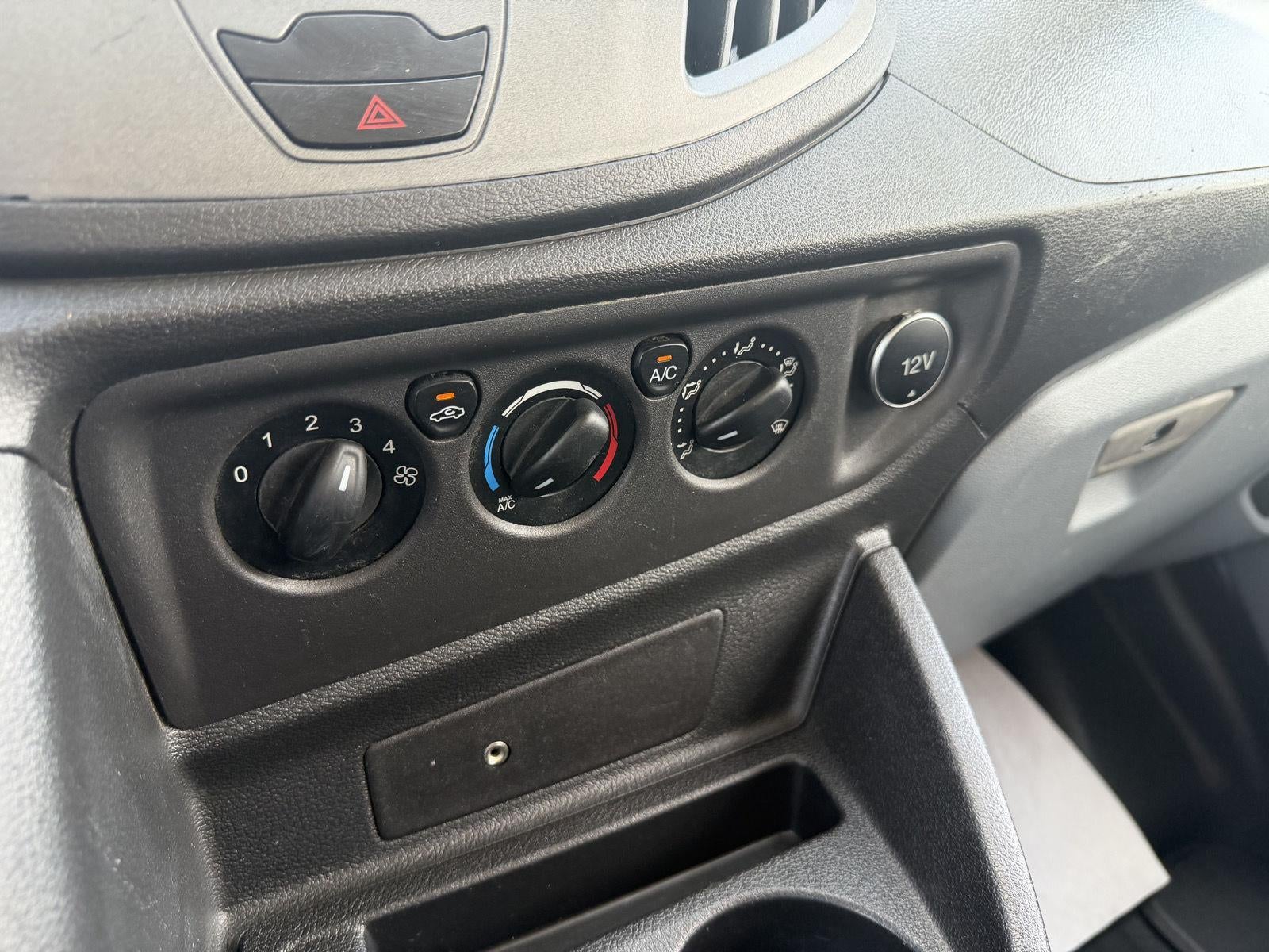 2019 Ford Transit Passenger Wagon XL