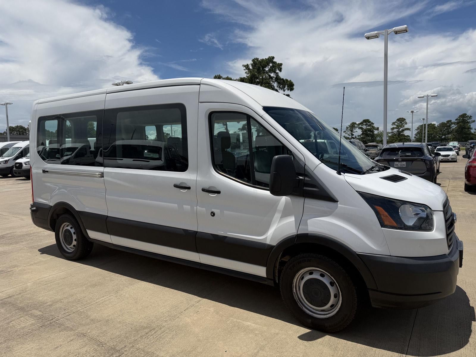2019 Ford Transit Passenger Wagon XL