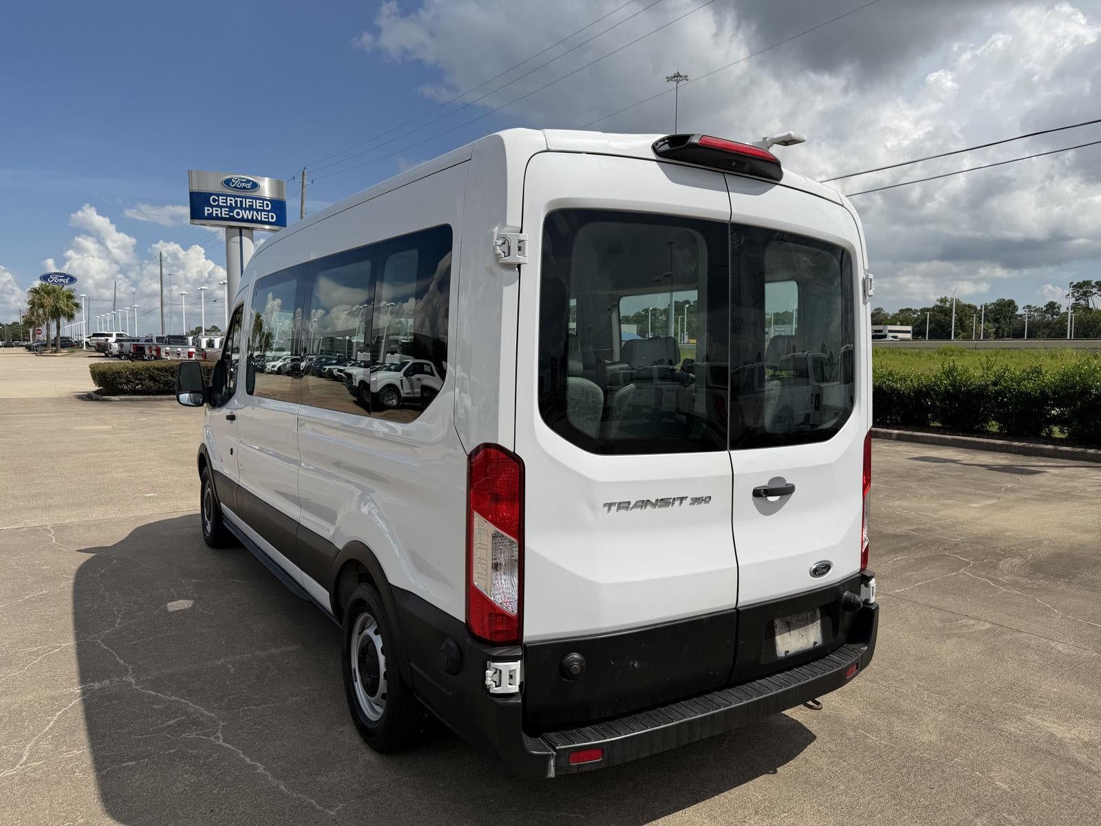 2019 Ford TRANSIT CONNECT Base