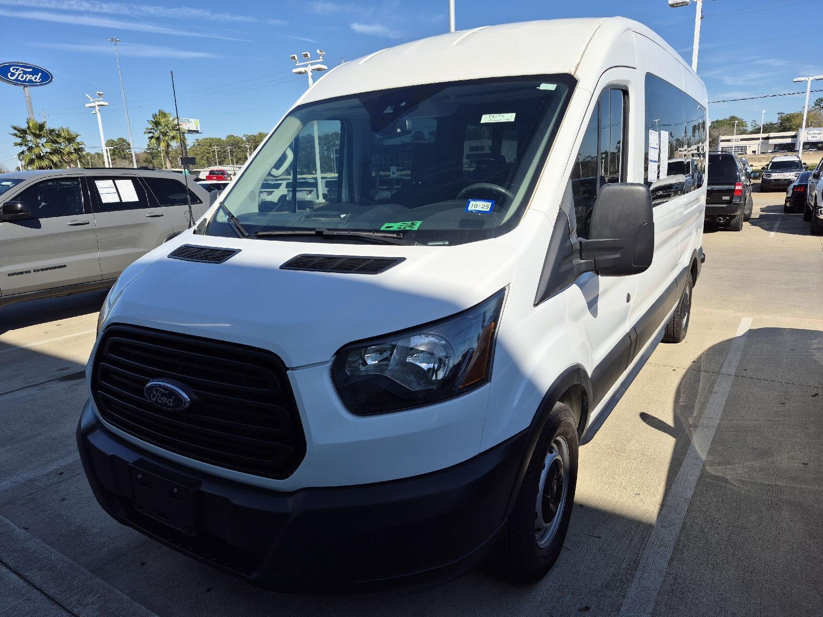 2019 Ford Transit Passenger Wagon XL