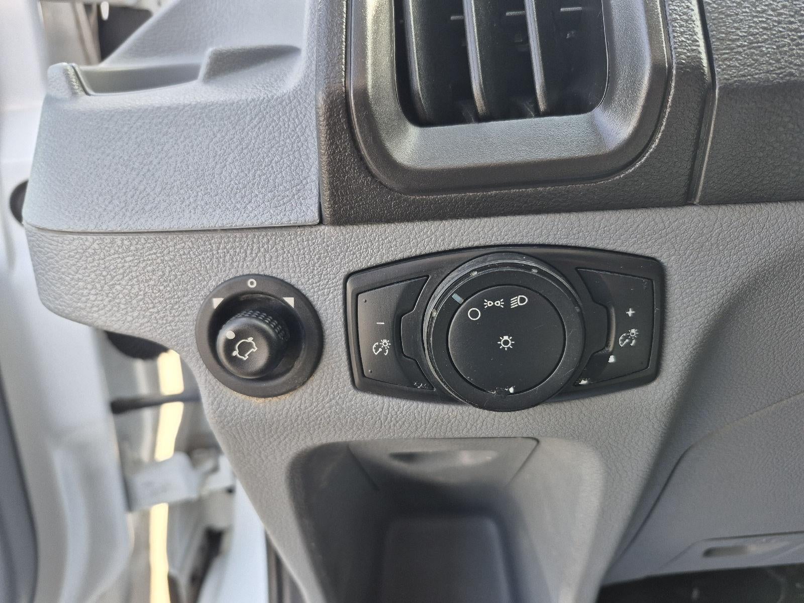 2019 Ford Transit Passenger Wagon XL