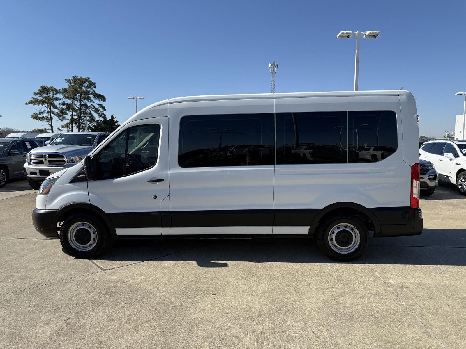 2019 Ford Transit Passenger Wagon XL