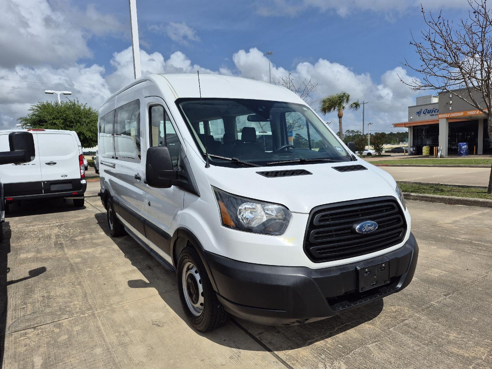 2019 Ford Transit Passenger Wagon XL