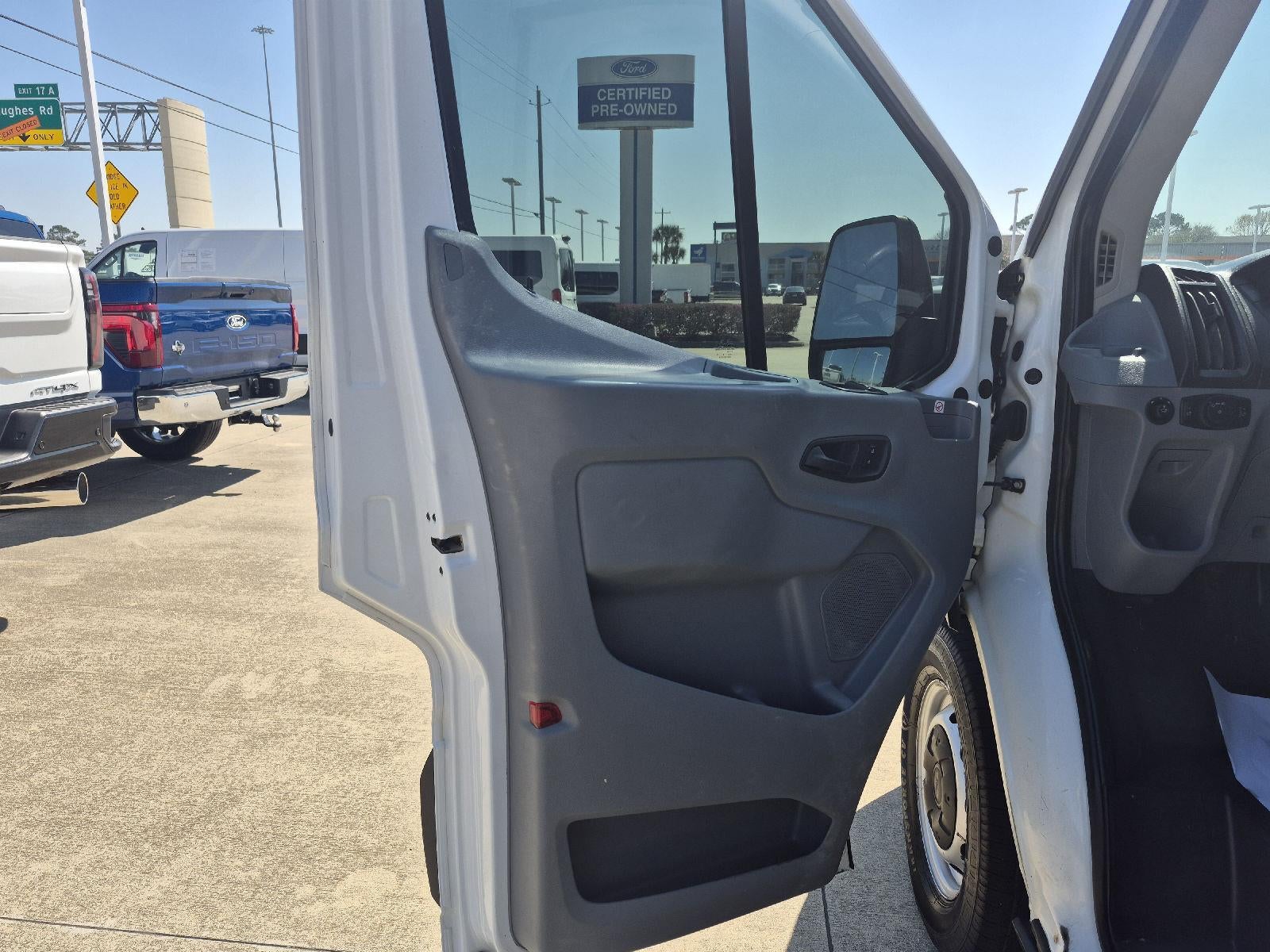 2019 Ford Transit Passenger Wagon XL