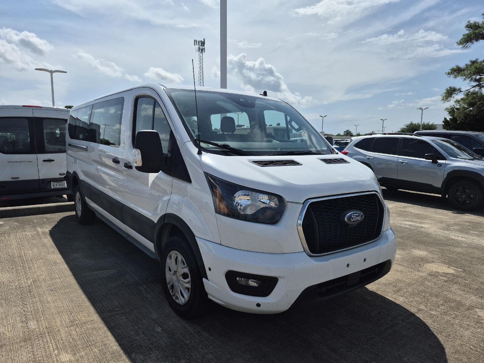 2024 Ford Transit 350 XLT