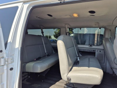 2009 Ford Econoline Wagon XLT