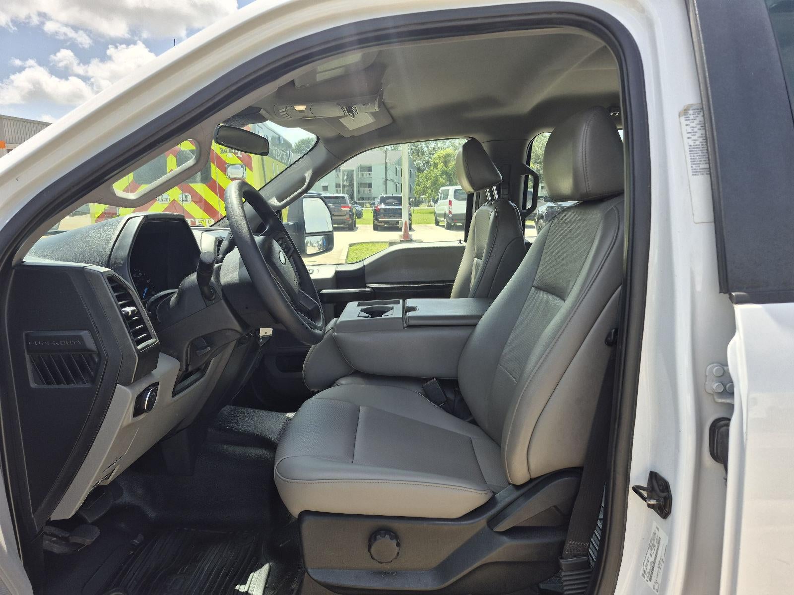 2020 Ford Super Duty F-350 DRW XL