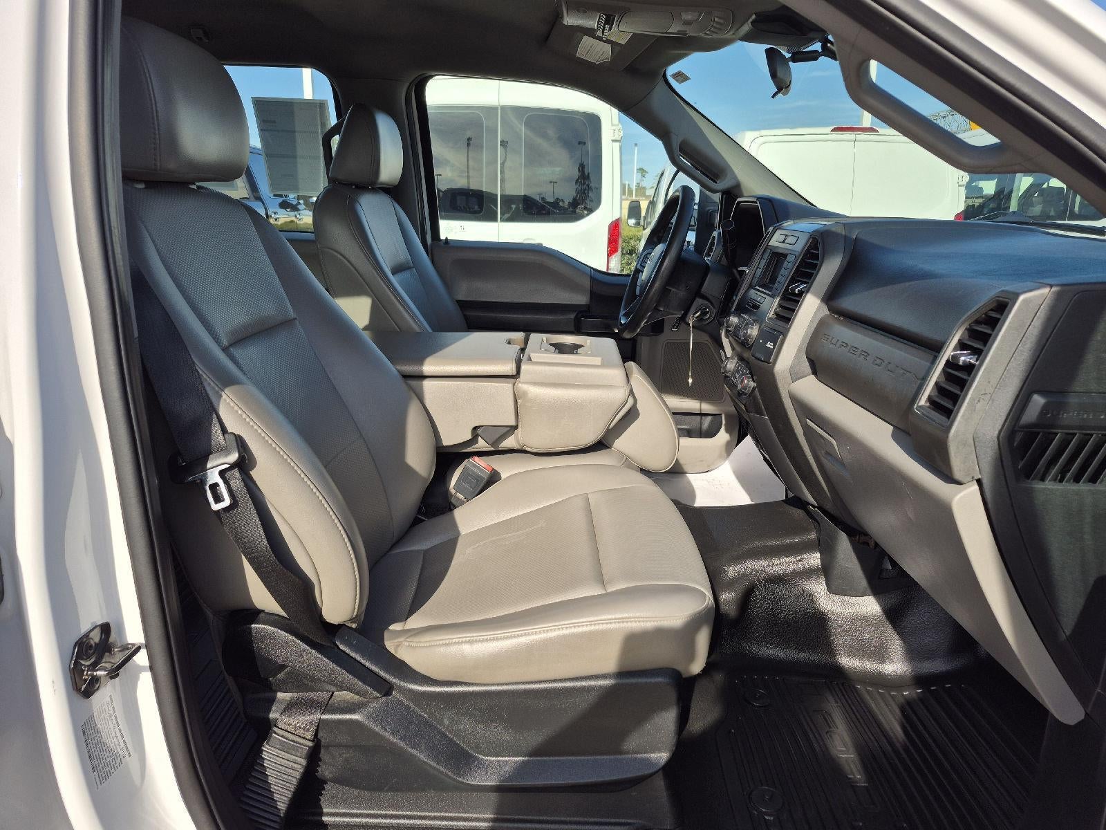 2020 Ford Super Duty F-350 DRW XL