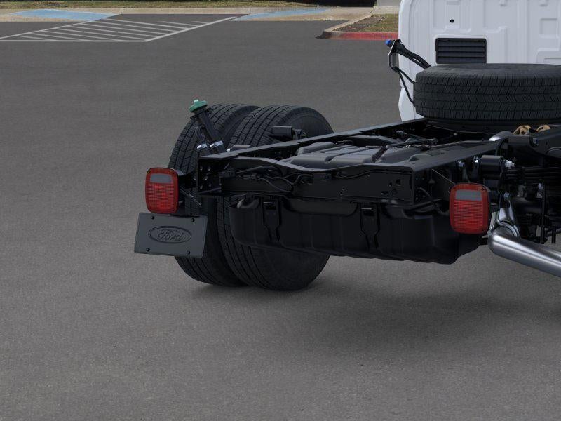 2025 Ford Super Duty F-350 DRW GOOSENECK XL