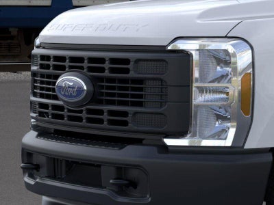 2026 Ford Super Duty F-350 DRW XL