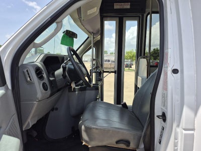 2011 Ford Econoline Commercial Cutaway CUTWY