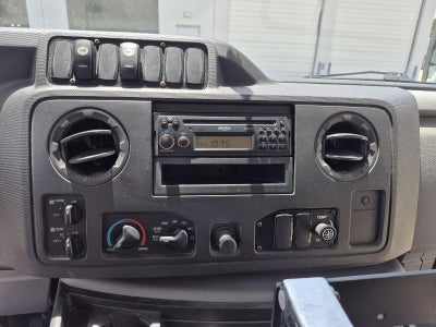 2011 Ford Econoline Commercial Cutaway CUTWY