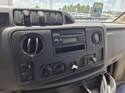 2013 Ford Econoline Commercial Cutaway CUTWY