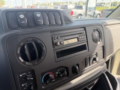 2013 Ford Econoline Commercial Cutaway CUTWY