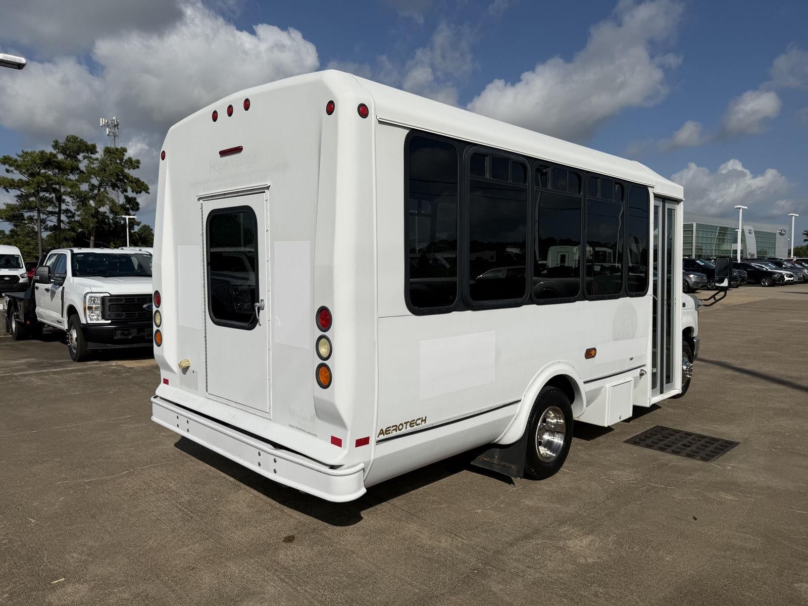 2013 Ford Econoline Commercial Cutaway CUTWY