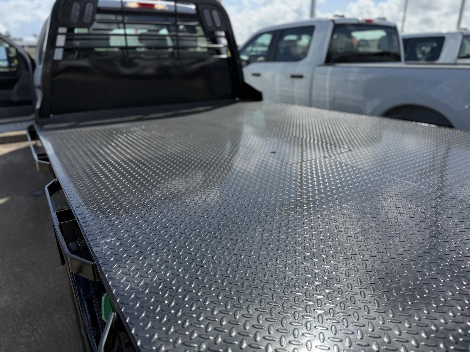 2026 Ford Super Duty F-550 DRW XL