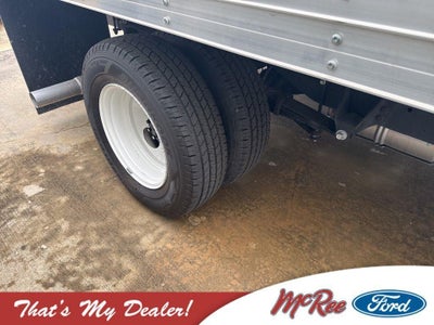 2024 Ford E-Series Cutaway WITH BOX E-350 SD DRW XL