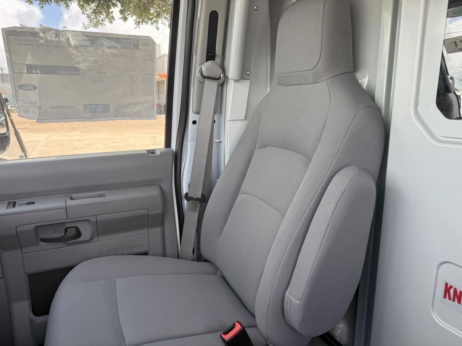 2026 Ford E-Series Cutaway BASE