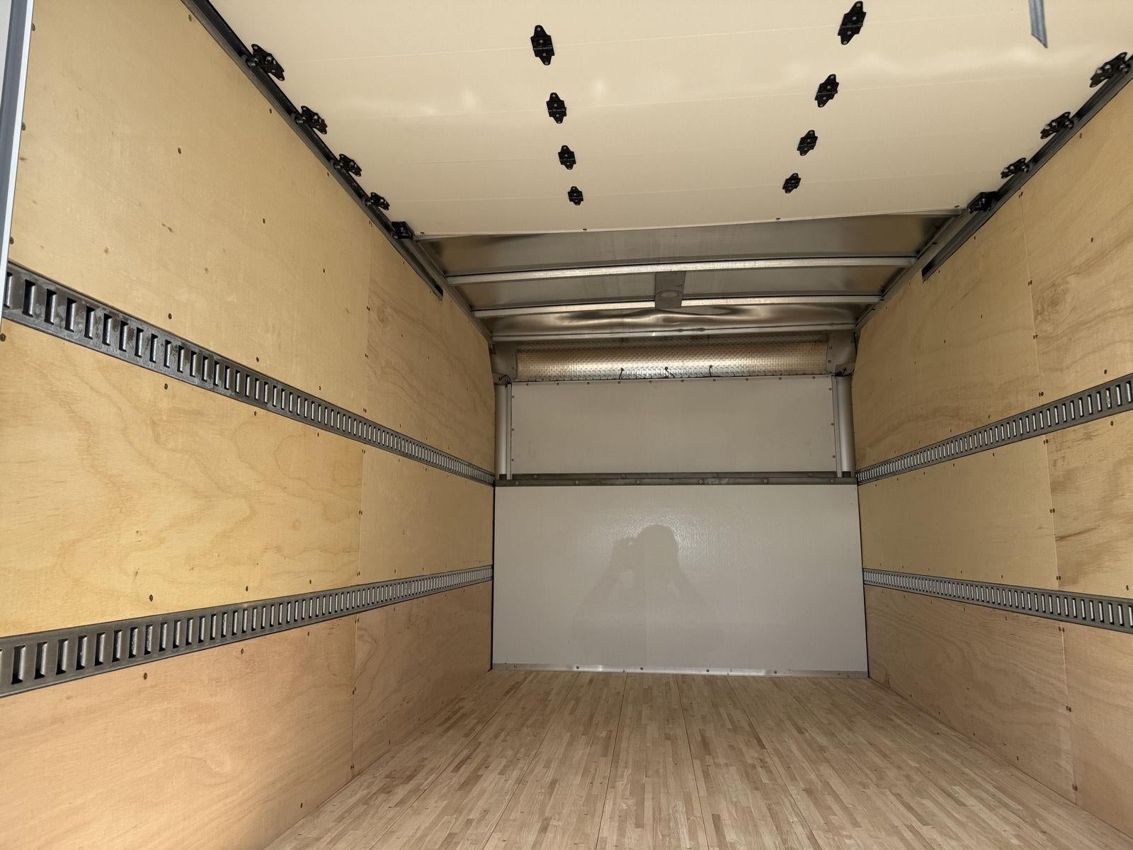 2026 Ford E-Series Cutaway BASE