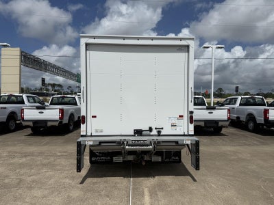 2026 Ford E-Series Cutaway BASE