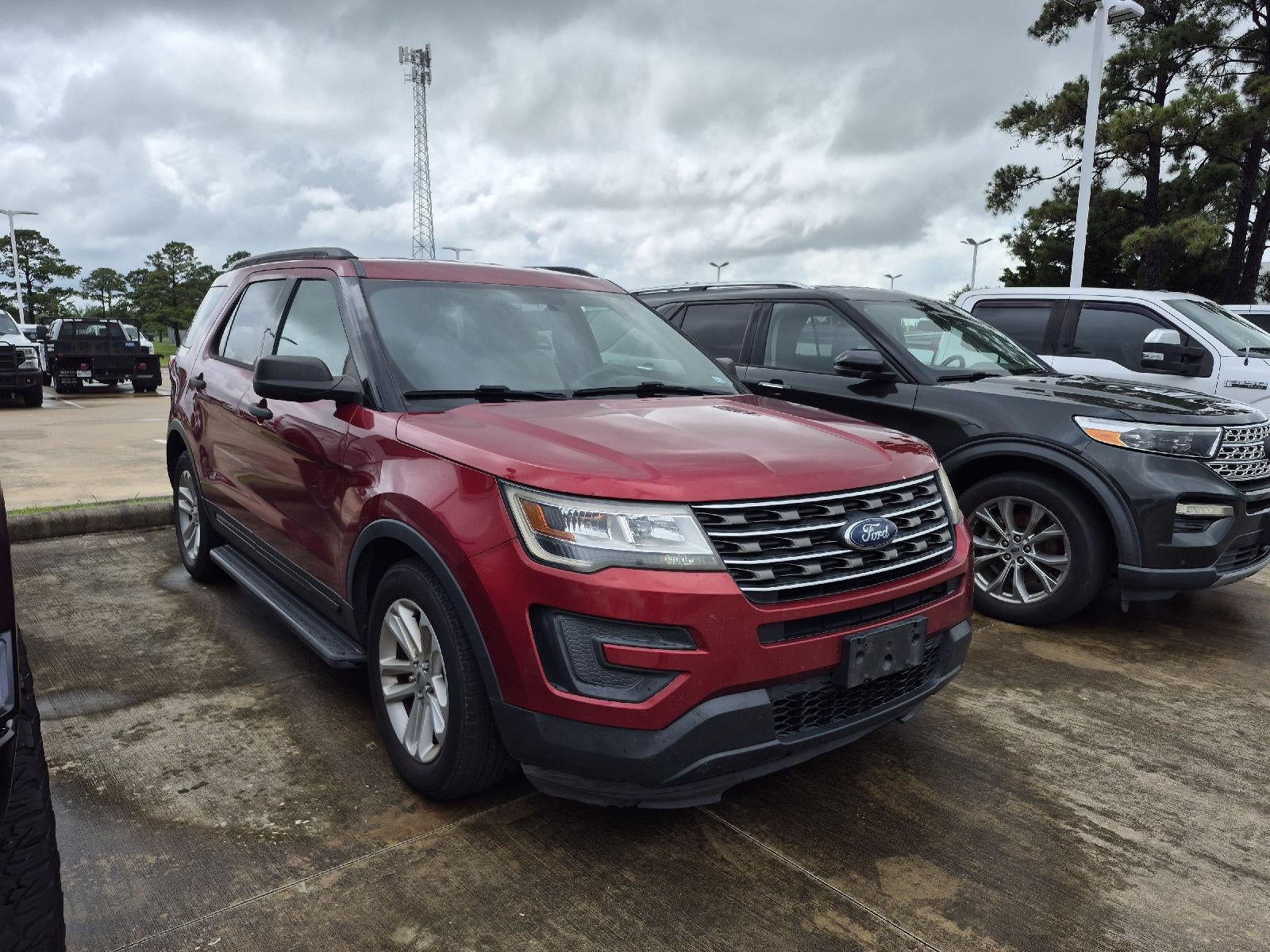 2017 Ford Explorer Base