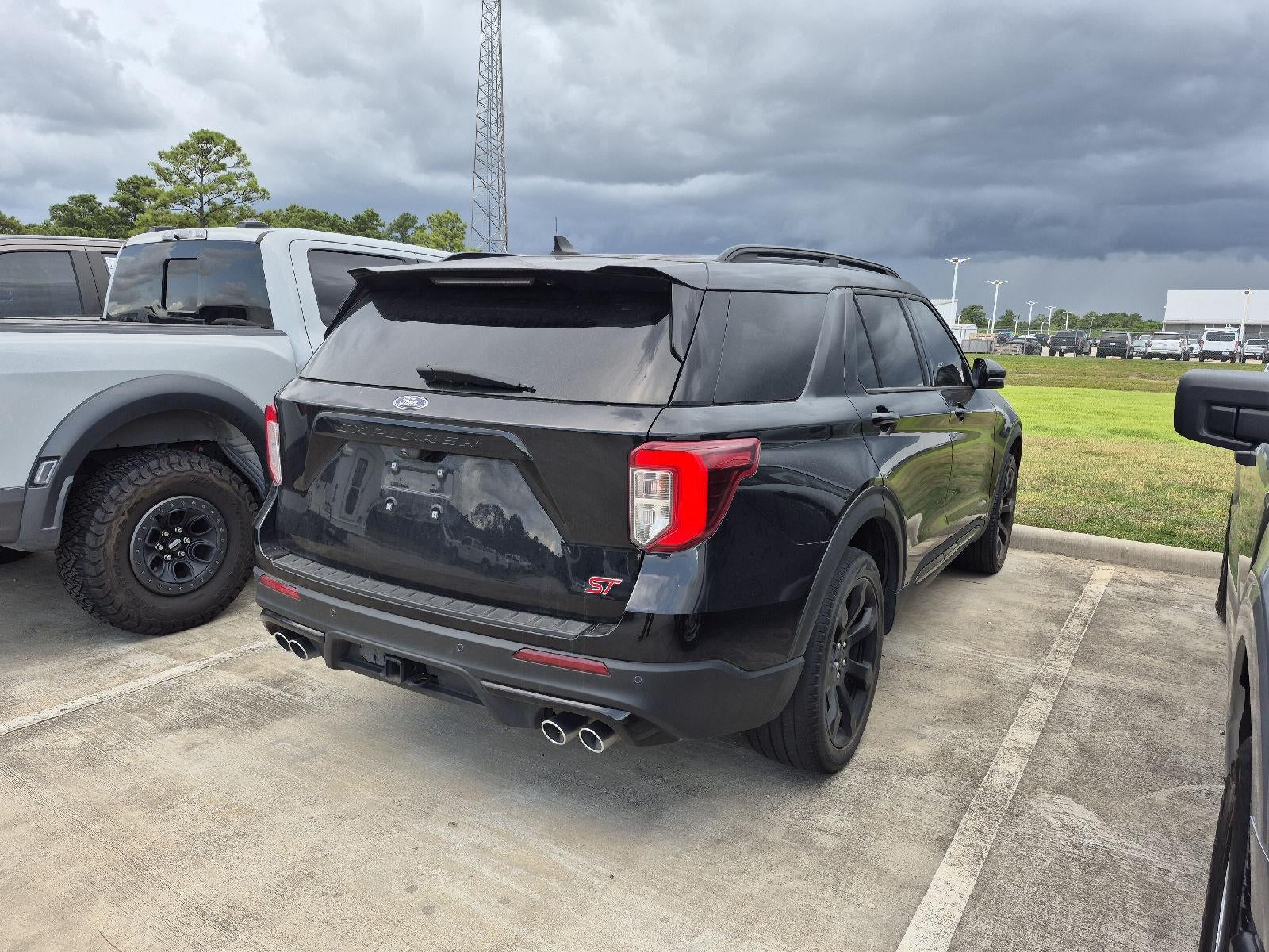 2023 Ford Explorer ST