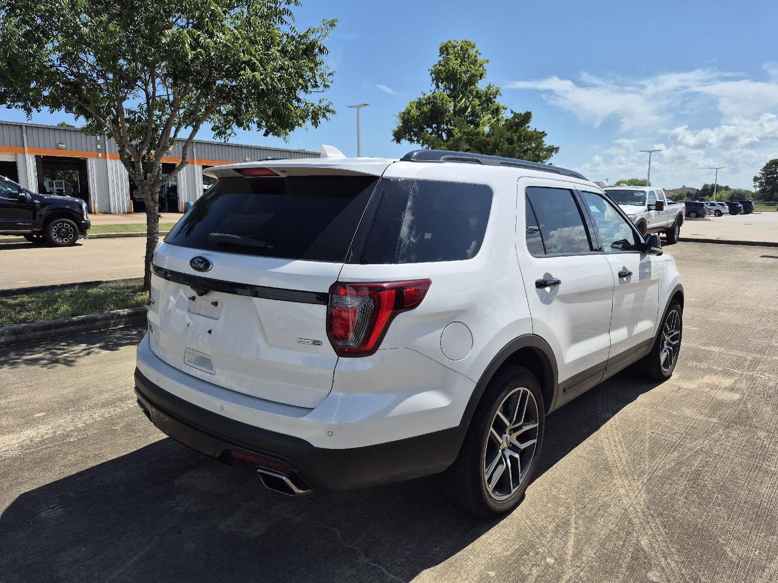 2017 Ford Explorer Sport
