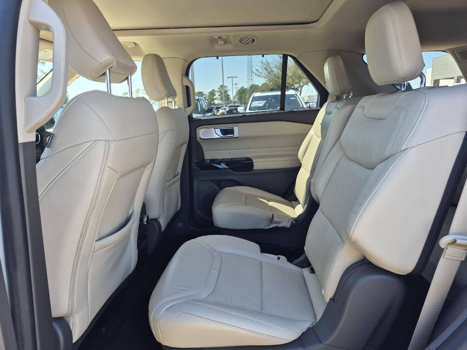 2021 Ford Explorer Platinum