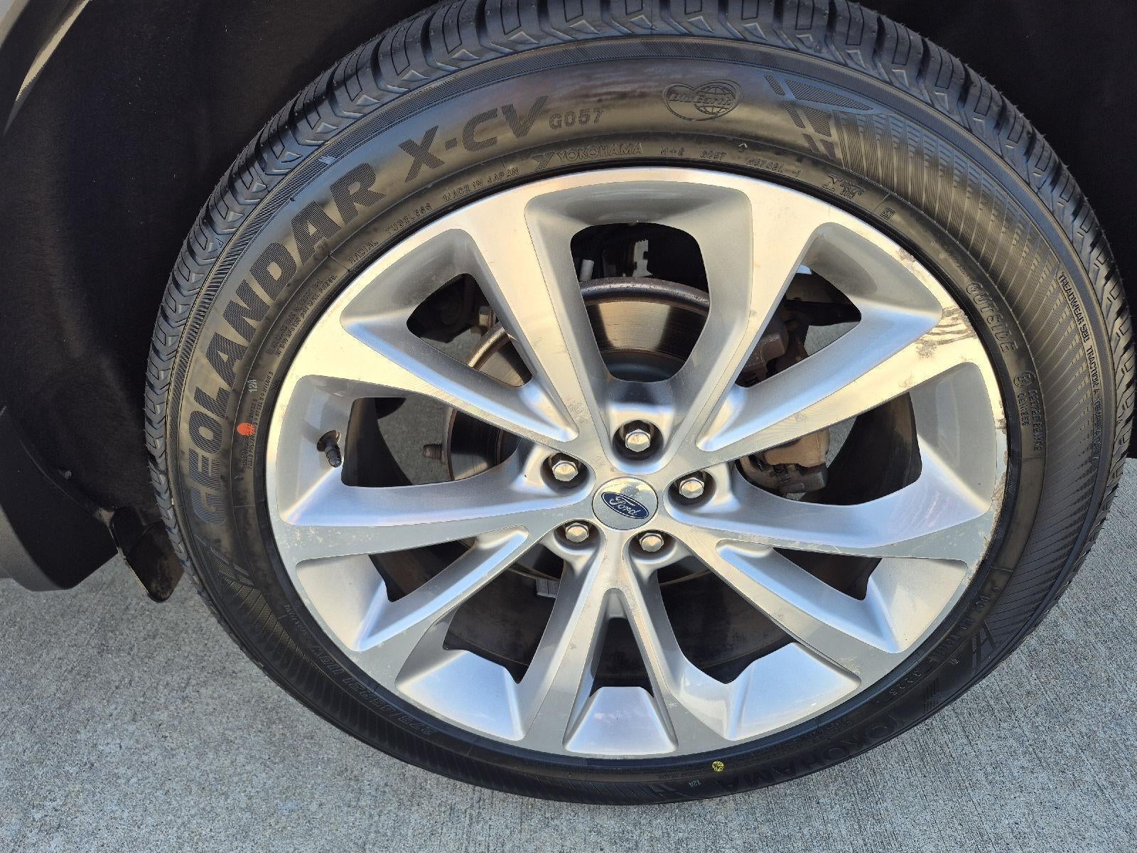 2021 Ford Explorer Platinum