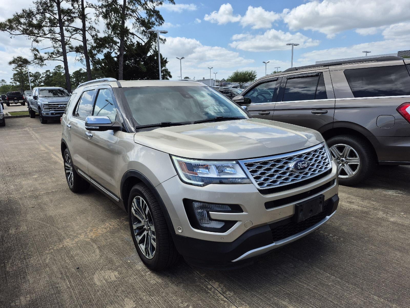 2017 Ford Explorer Platinum