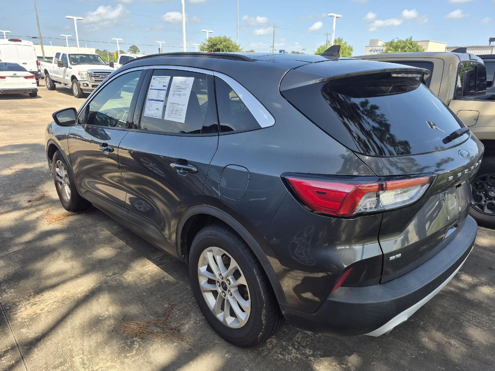 2020 Ford Escape SE