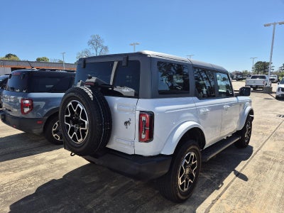 2024 Ford Bronco Outer Banks
