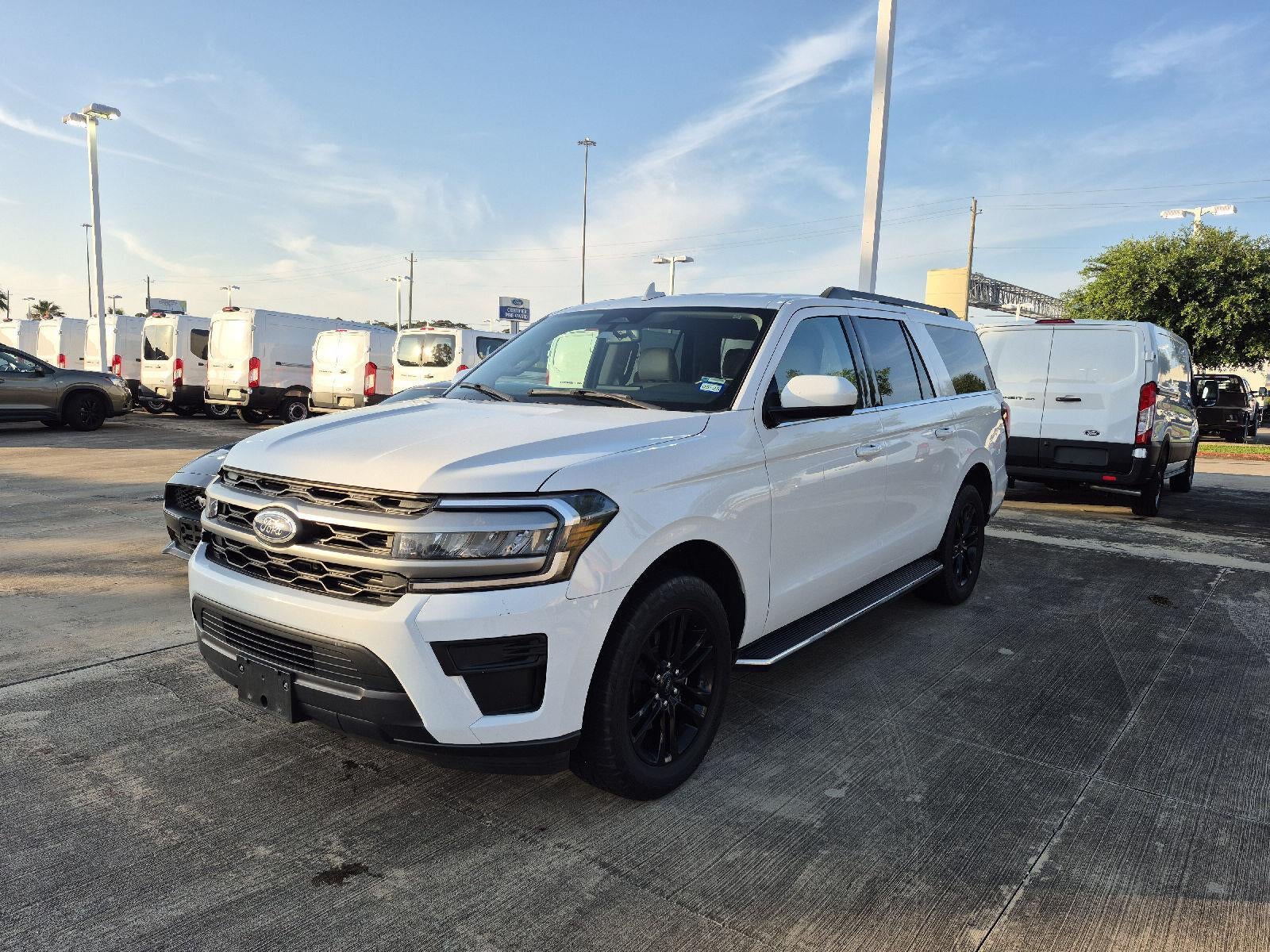 2023 Ford Expedition Max XLT