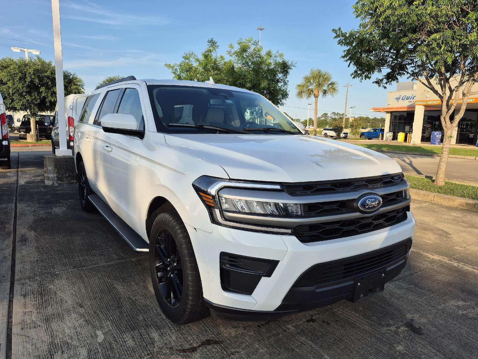 2023 Ford Expedition Max XLT