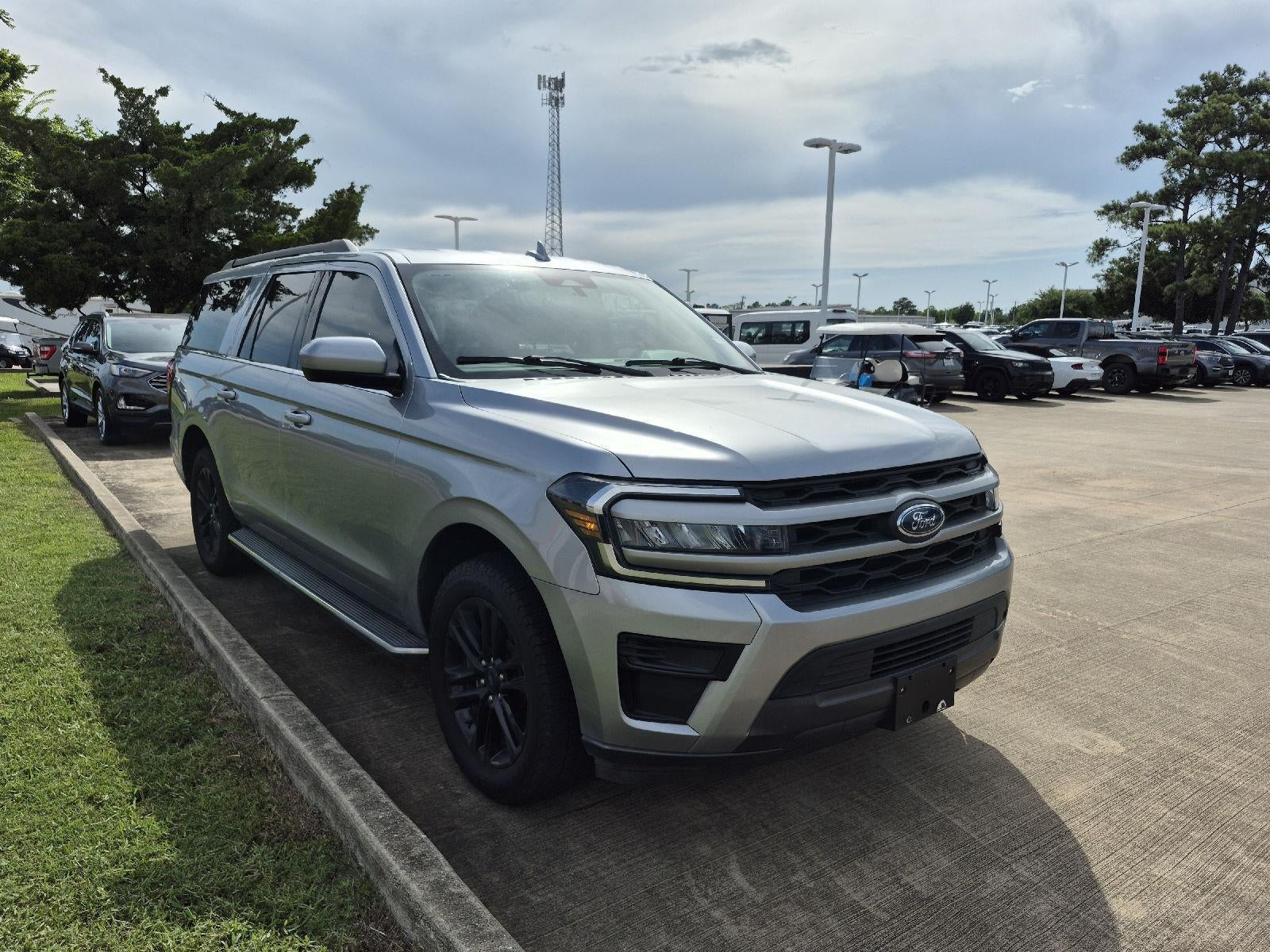 2023 Ford Expedition Max XLT
