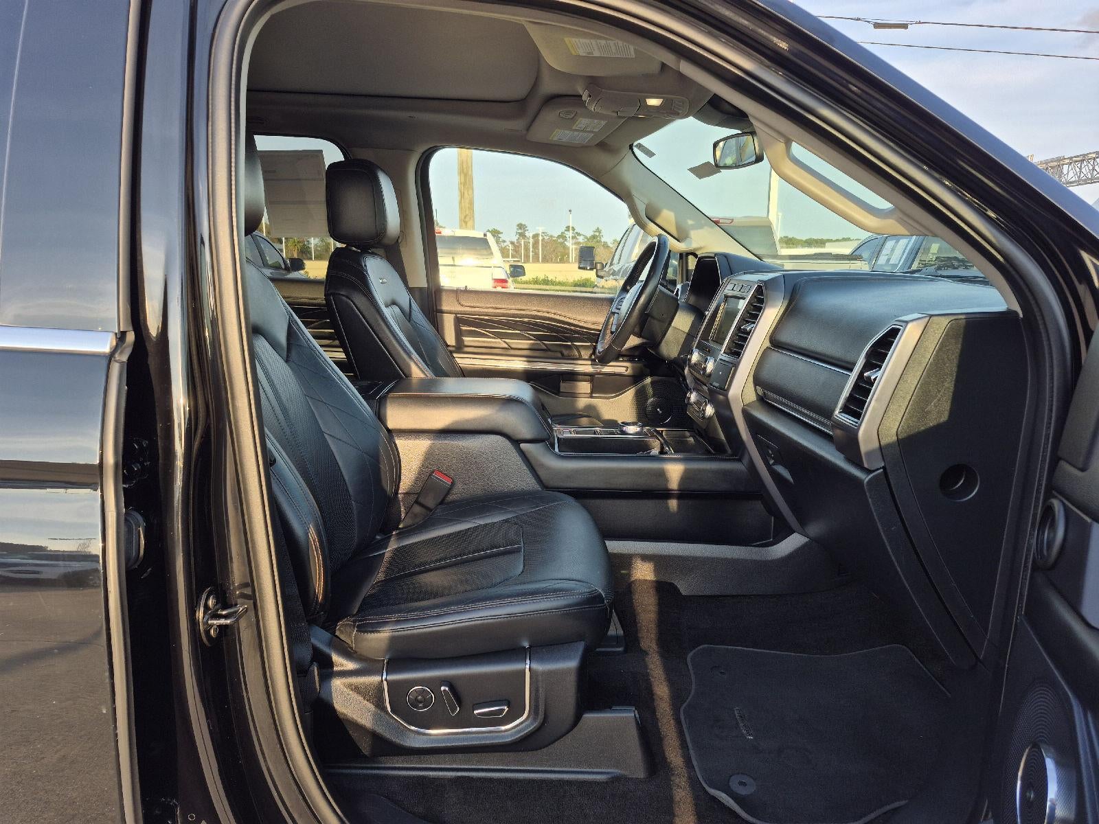 2018 Ford EXPEDITION MAX PLATIN