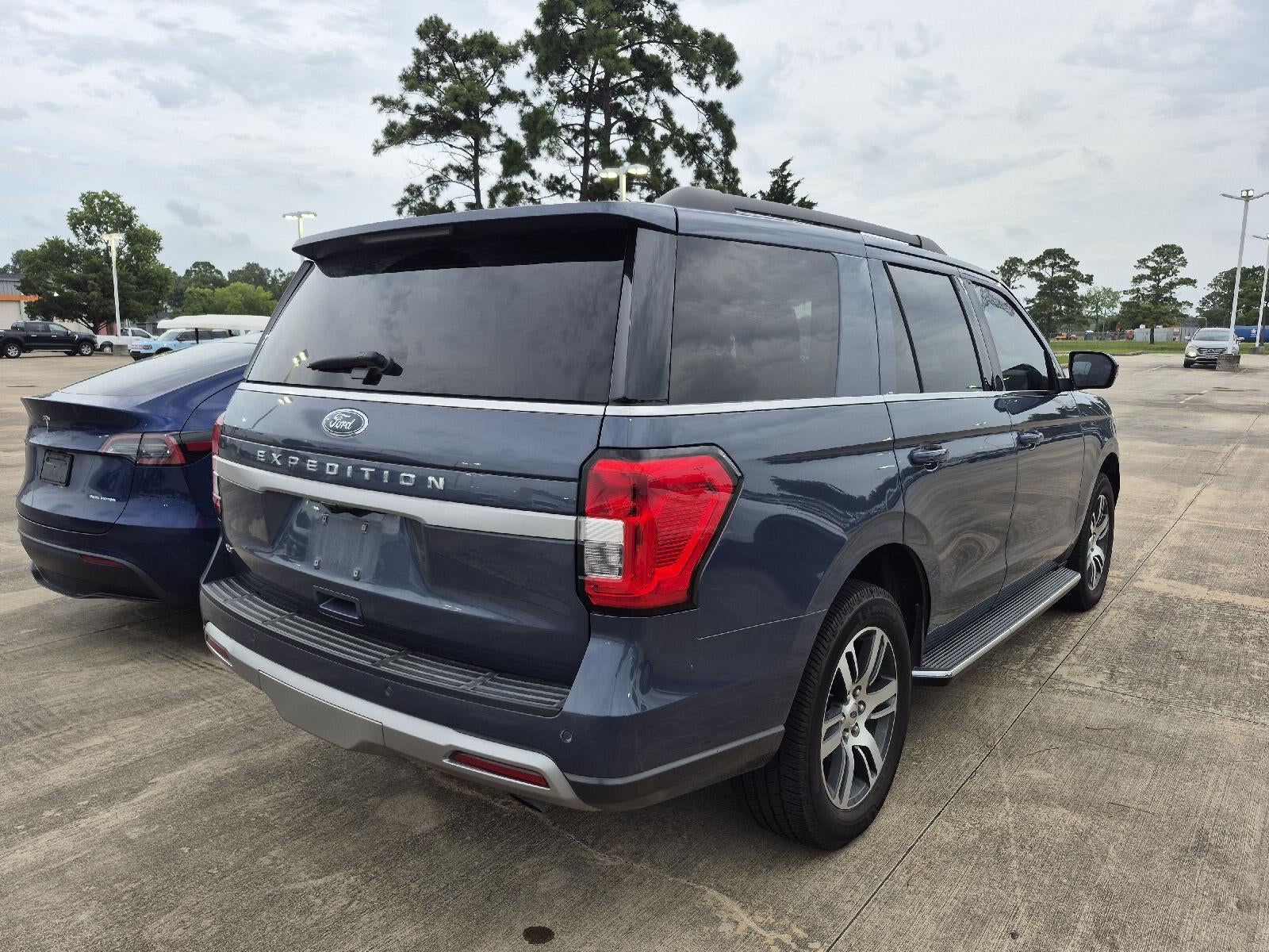 2022 Ford Expedition XLT