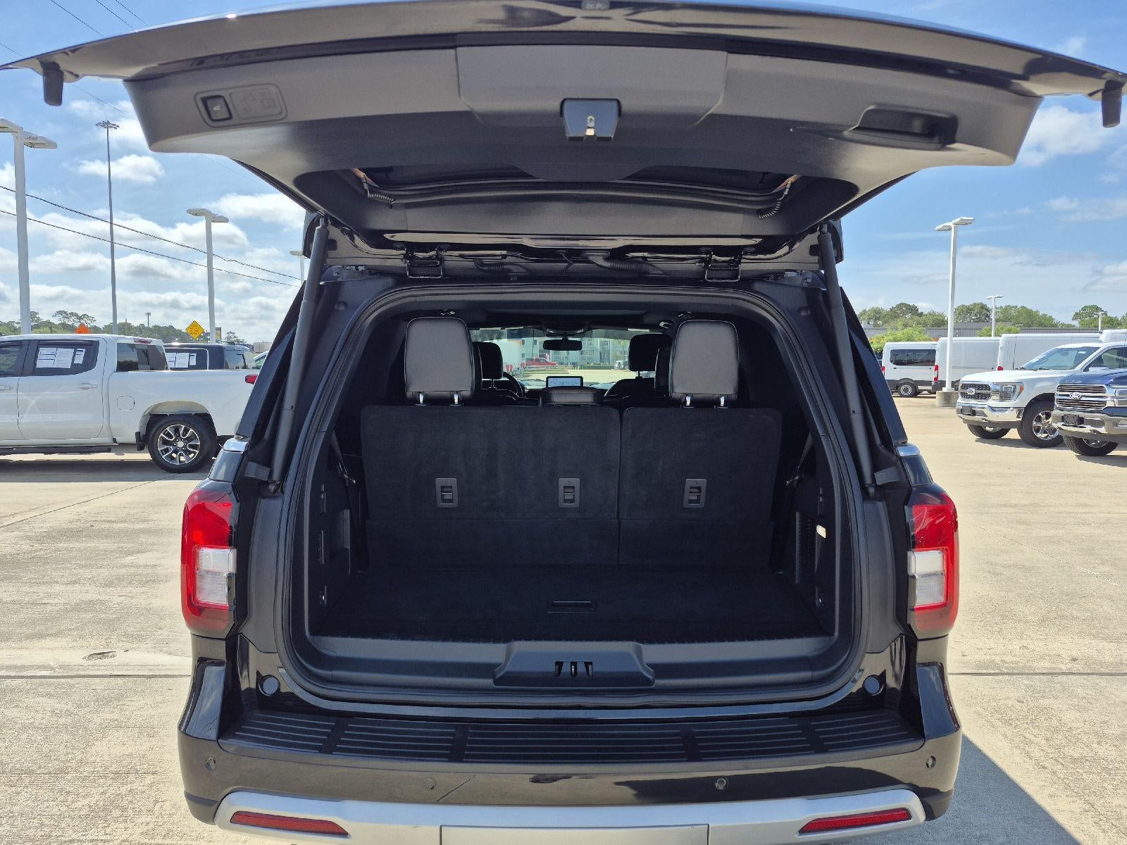 2024 Ford Expedition Timberline