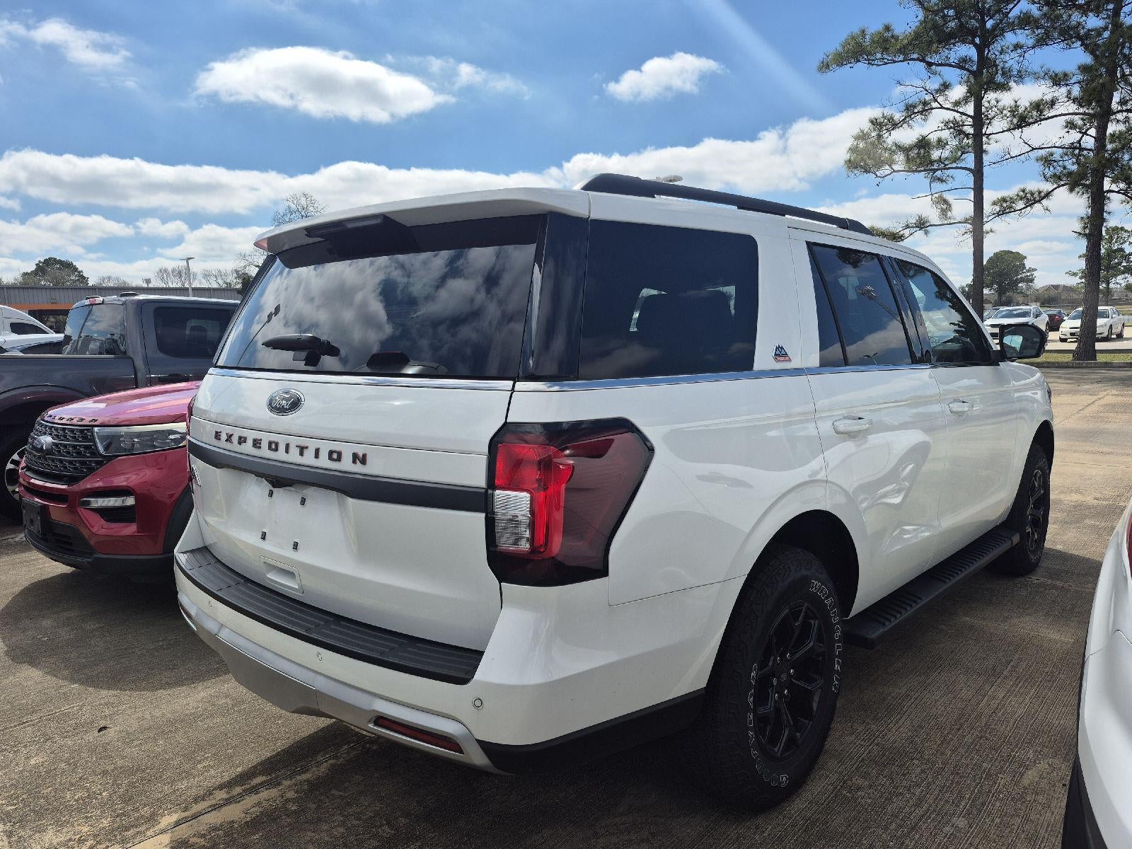 2024 Ford Expedition Timberline