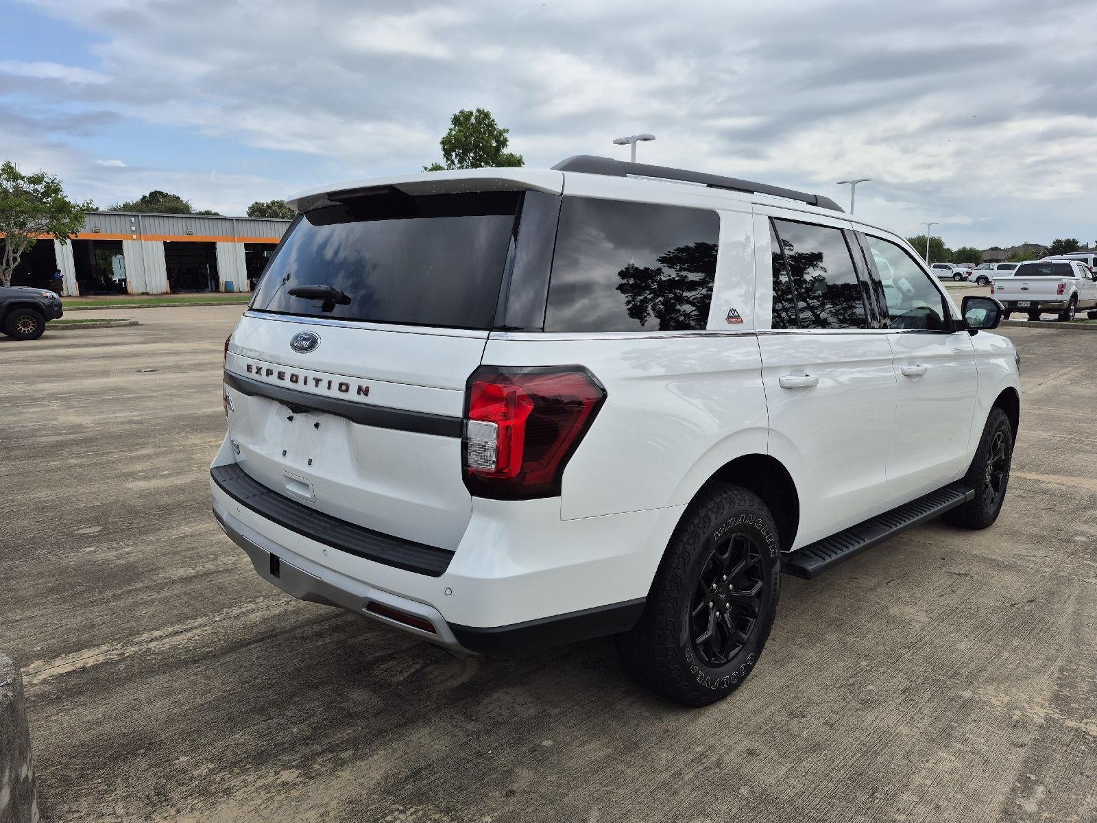 2023 Ford Expedition Timberline